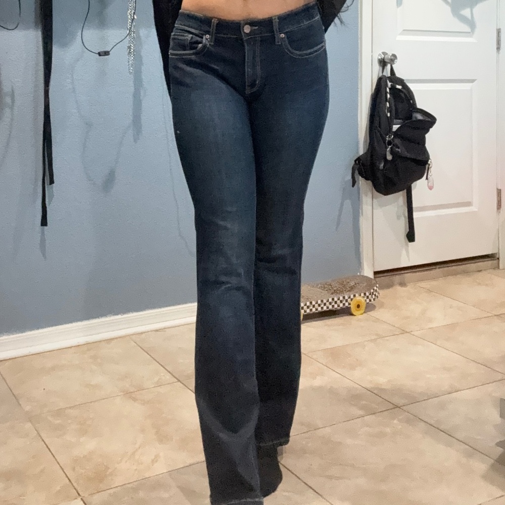Mid-Rise Bootcut